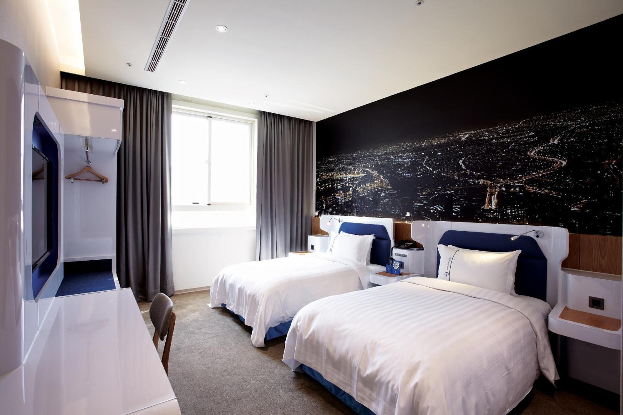 Airline Inn Green Park Way Taichung Cameră foto